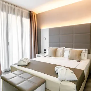 Hotel Acca Palace Aa, Milán